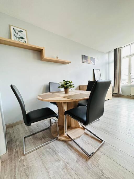 Appartement Au Coeur De Bruyeres Extérieur photo